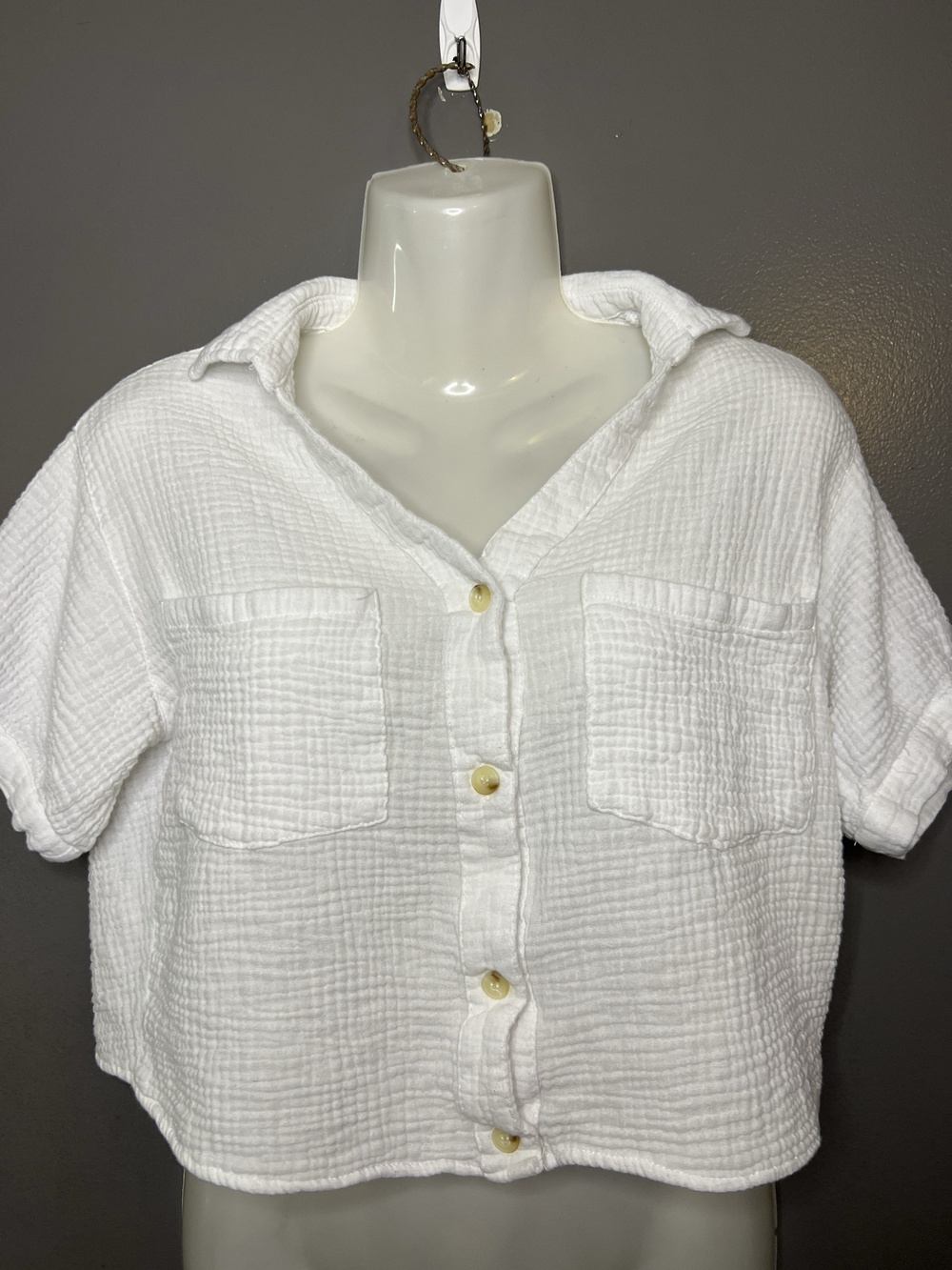 Love Notes Shirt Womens Small White Textured Gauze Button Front Cropped Top